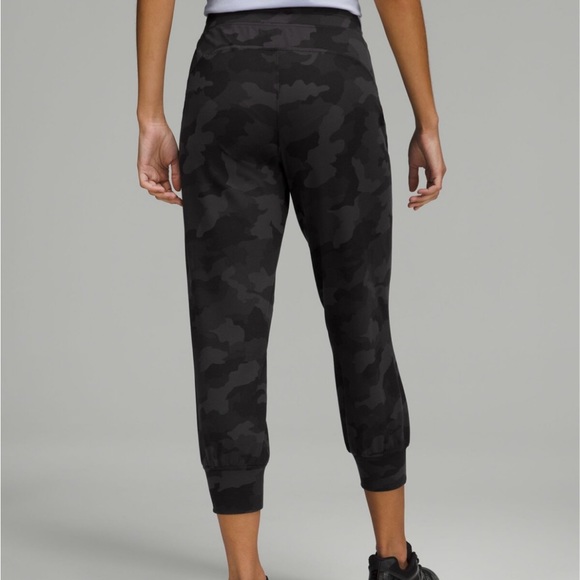 Lululemon Ready to Rulu crop pant size 4 - Picture 1 of 5